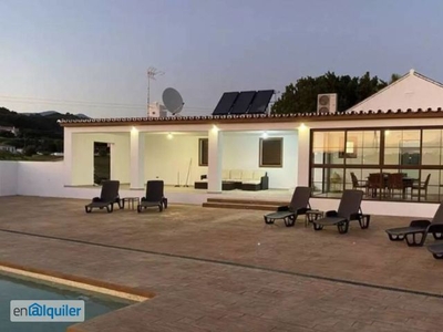 Alquiler casa obra nueva Punta plata