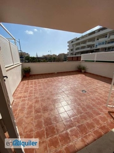 Alquiler piso amueblado terraza Estepona pueblo