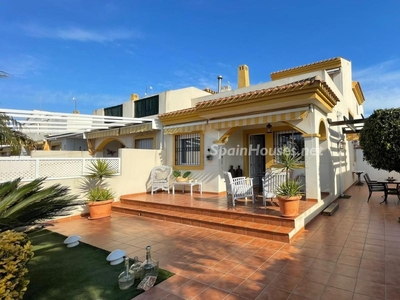 Chalet for sale in Pilar de la Horadada