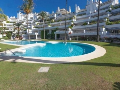 Duplex to rent in Rio Real, Marbella -