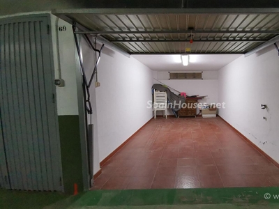 Garage to rent in Torrox Costa -