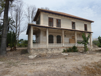 House for sale in Almoradí