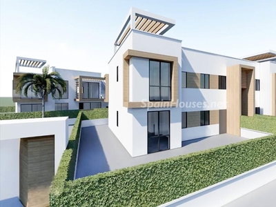 Casa en venta en Los Almendros-La Florida, Orihuela