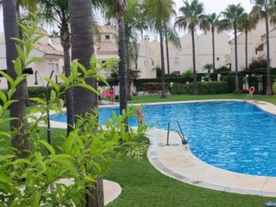 House to rent in Las Chapas-Alicate Playa, Marbella -