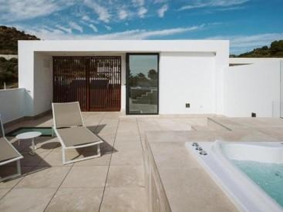 House to rent in Los Naranjos, Marbella -