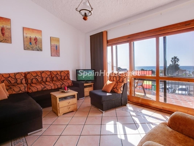 Piso ático en venta en Estepona