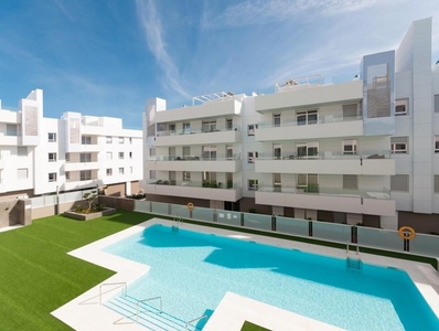 Penthouse flat to rent in San Pedro Pueblo, Marbella -