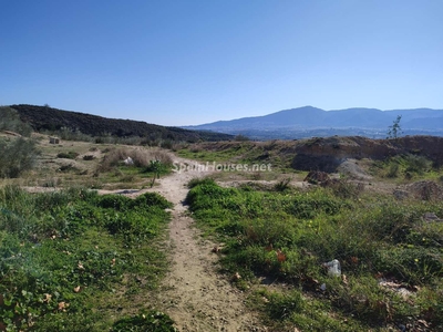 Parcela en venta en Alhaurín de la Torre