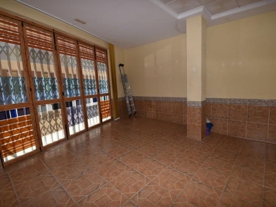 Premises for sale in La Nucia Pueblo