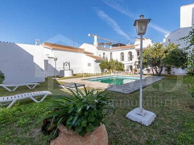 Villa for sale in Zona Hispanidad-Vivar Téllez, Vélez-Málaga