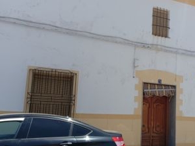 Casa en venta en Calle de Hernán Cortés, cerca de Calle de Melquíades Álvarez