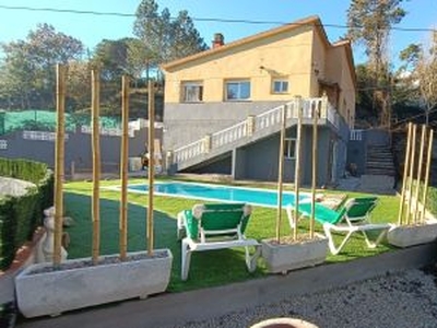 Chalet en venta en Calle Carretera de Granollers A Girona