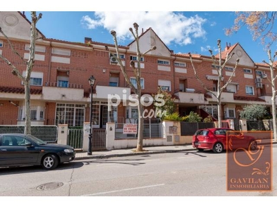 Chalet en venta en Calle de Valdidueñas, cerca de Avenida del Conde de Coruña en Daganzo de Arriba por 365.000 €