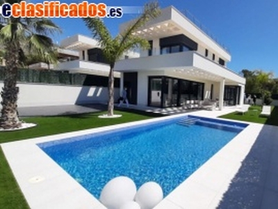 Casa-Chalet en Venta en..