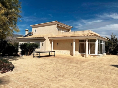 Hondon De Las Nieves villa en venta