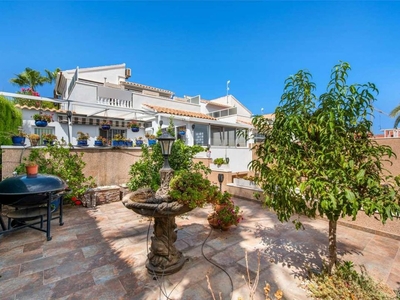 Orihuela Costa villa en venta