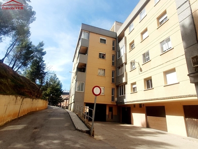 Venta de piso con terraza en carrel - san julián - arrabal (Teruel), San Julián