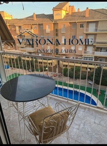 Alquiler de piso en Poniente-Norte - Miralbaida - Parque Azahara de 3 habitaciones con terraza y piscina
