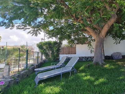 Dúplex en alquiler en avenida De Canarias Puerto Rico de Gran Canari de 2 habitaciones con terraza y piscina