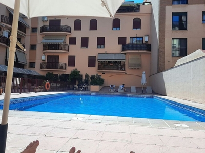 Piso en alquiler en calle La Taha de 2 habitaciones con piscina y aire acondicionado