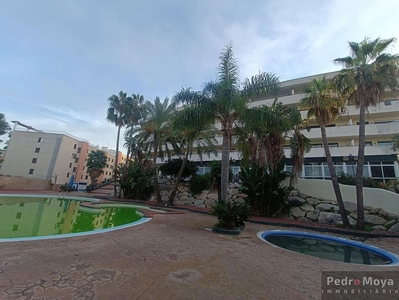 Piso en venta en Cap Salou de 2 habitaciones con terraza y piscina