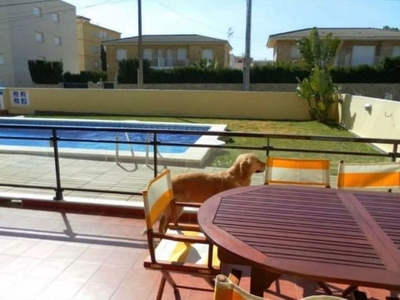 Piso en venta en Miami Platja - Miami Playa de 2 habitaciones con terraza y piscina