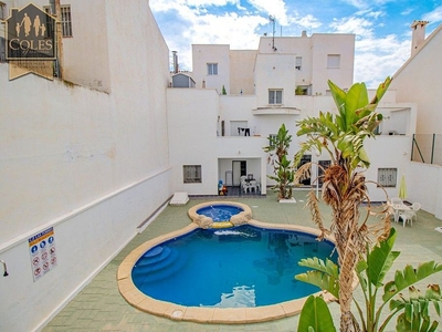 Piso en venta en Turre de 2 habitaciones con terraza y piscina