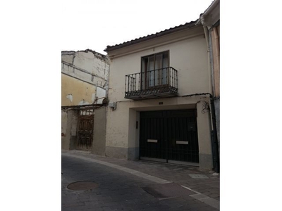 Casa en venta en casco antiguo de Cuéllar. Calle San Julián. Ref. 1276