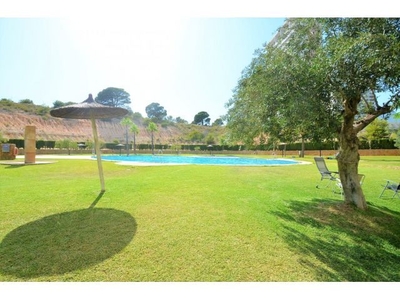 SE VENDE APARTAMENTO DE 2 DORMITORIOS EN ZONA VIA PARQUE, BENIDORM! SEVENDGROUP.COM!