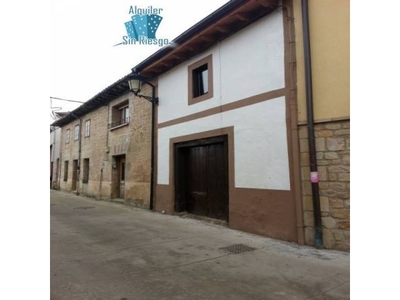 Se vende casa para rehabilitar en LA PUEBLA DE ARGANZÓN (Burgos)