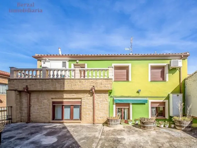 Casa en venta en Calle de Sevilla en Alfaro por 375,000 €