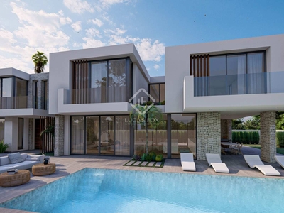 Casa / villa de 350m² con 56m² terraza en venta en Albir