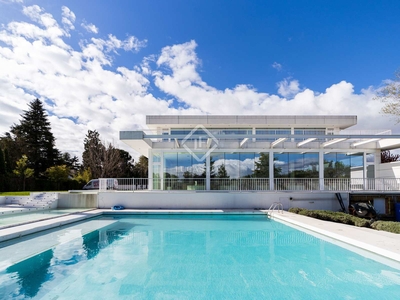 Casa / villa de 646m² con 2,000m² de jardín en venta en La Moraleja