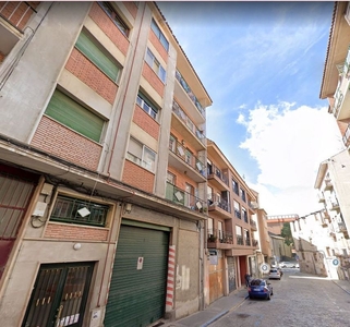 Piso en alquiler en Centro - Segovia de 4 habitaciones con terraza y muebles