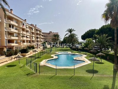 Apartamento en venta en Estepona