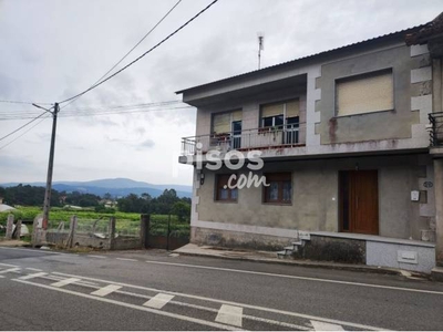 Casa adosada en venta en Calle Tremoedo