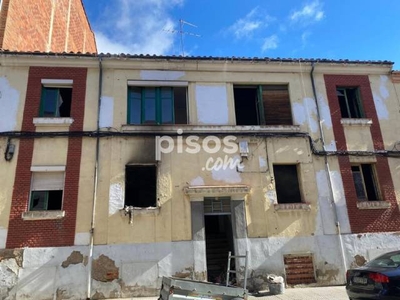 Casa en venta en Calle de Pérez Galdós, 24