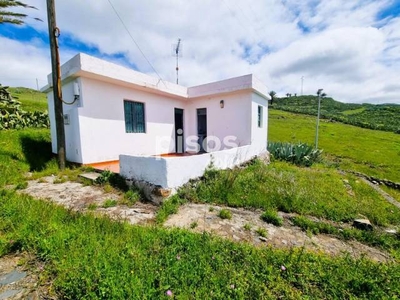 Casa en venta en Pueblo Chipude. Valle Hermoso.