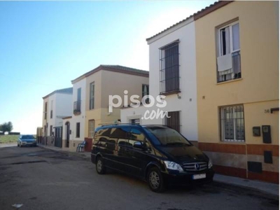 Chalet pareado en venta en Calle de Batea, 17