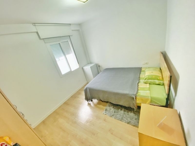 Habitaciones en C/ Rascon, Huelva Capital por 299€ al mes