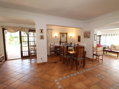 Villa en venta en Calaburra - Chaparral, Mijas