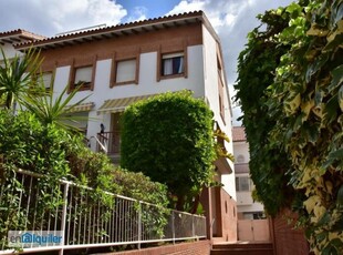 Alquiler casa piscina y terraza Centro pueblo