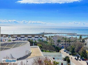 Alquiler piso amueblado terraza Estepona pueblo