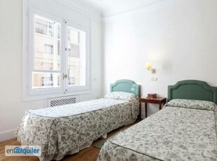 Apartamento de 2 dormitorios en alquiler en Salamanca