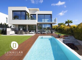Casa en venta en Vallpineda-Santa Barbara-La Plana, Sitges
