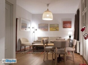 Elegante apartamento de 2 dormitorios en alquiler cerca del metro en el exclusivo Salamanca