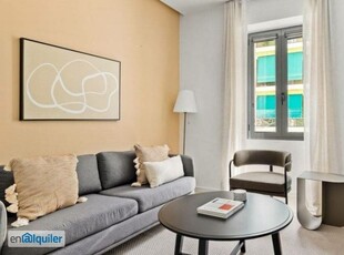 Piso de 2 habitaciones en alquiler en Trafalgar, Madrid MAD-32