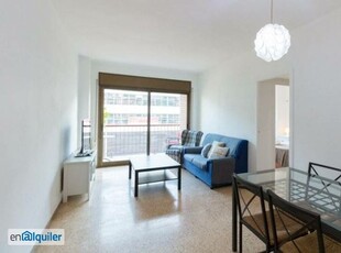 Piso de 3 habitaciones en alquiler en El Clot