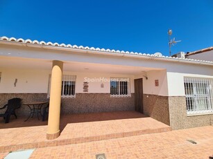 Villa adosada en venta en Torreblanca del Sol, Fuengirola