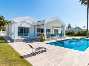 Villa en venta en San Pedro de Alcántara, Marbella